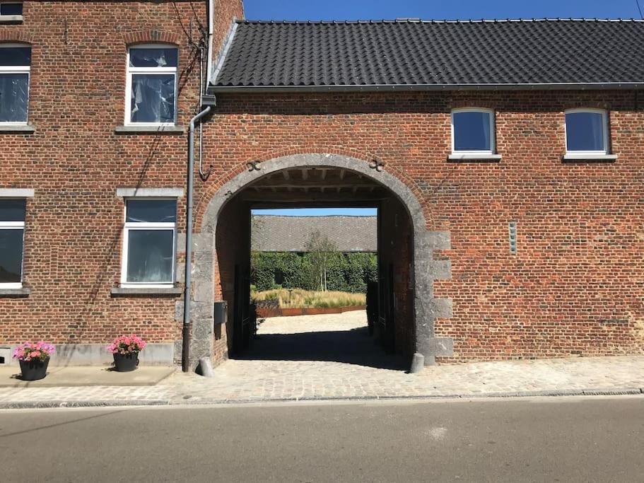 Le Cottage - Maison De 6 A 8 Personnes - La Ferme Du Try Frasnes-lez-Gosselies Екстериор снимка